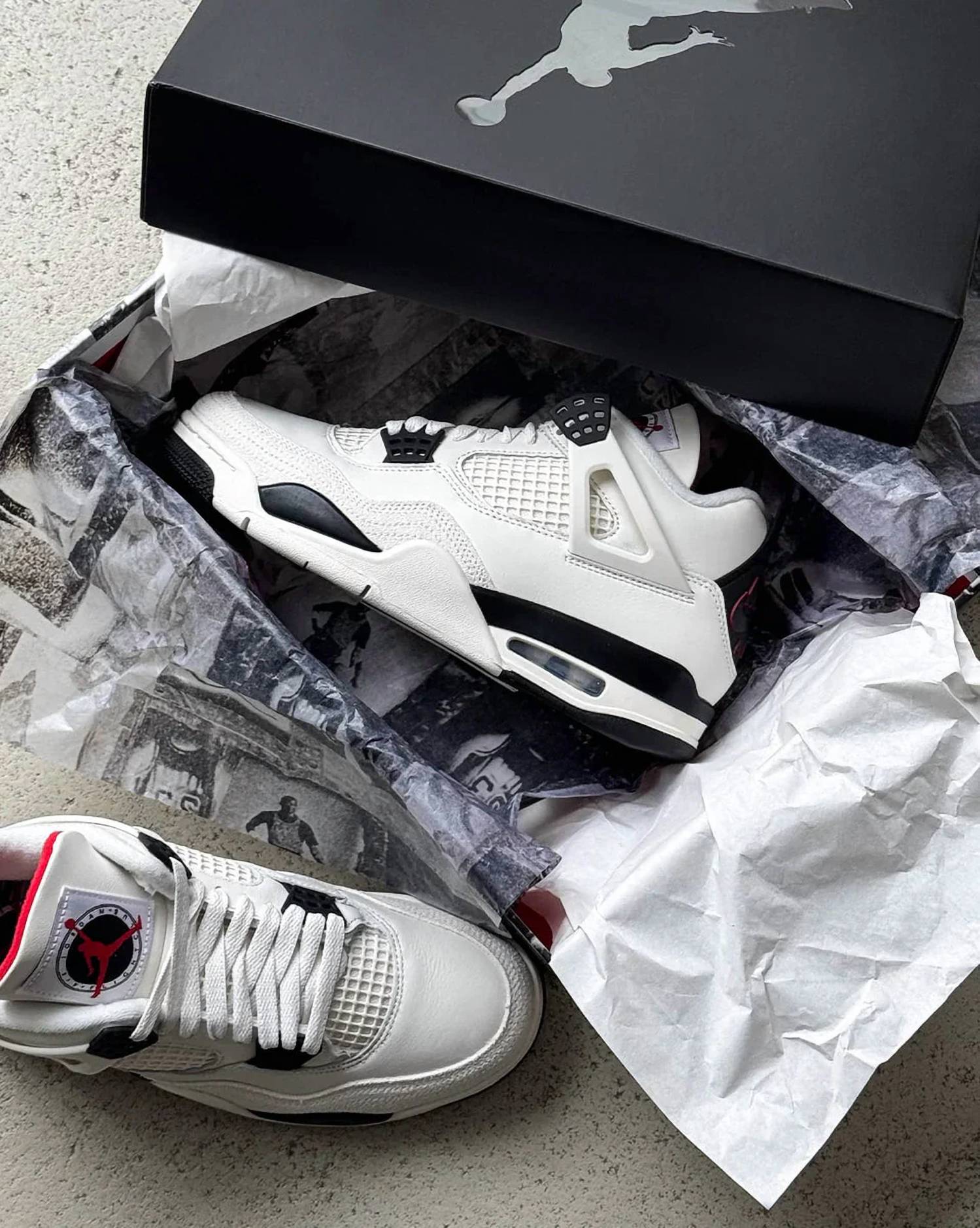 Nike - Grade School Kids' Air Jordan 4 Retro OG Flight Club Shoes
