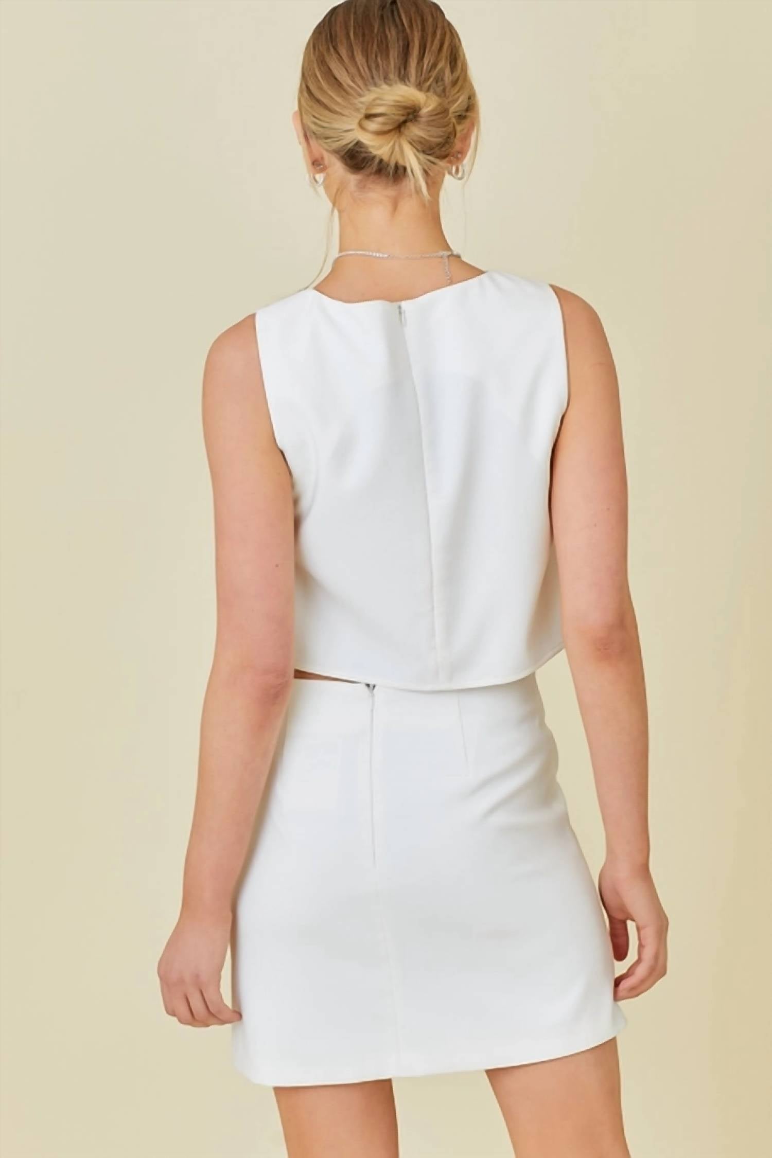 Mainstrip - Sabina Round Neck Silver Eyelet Top