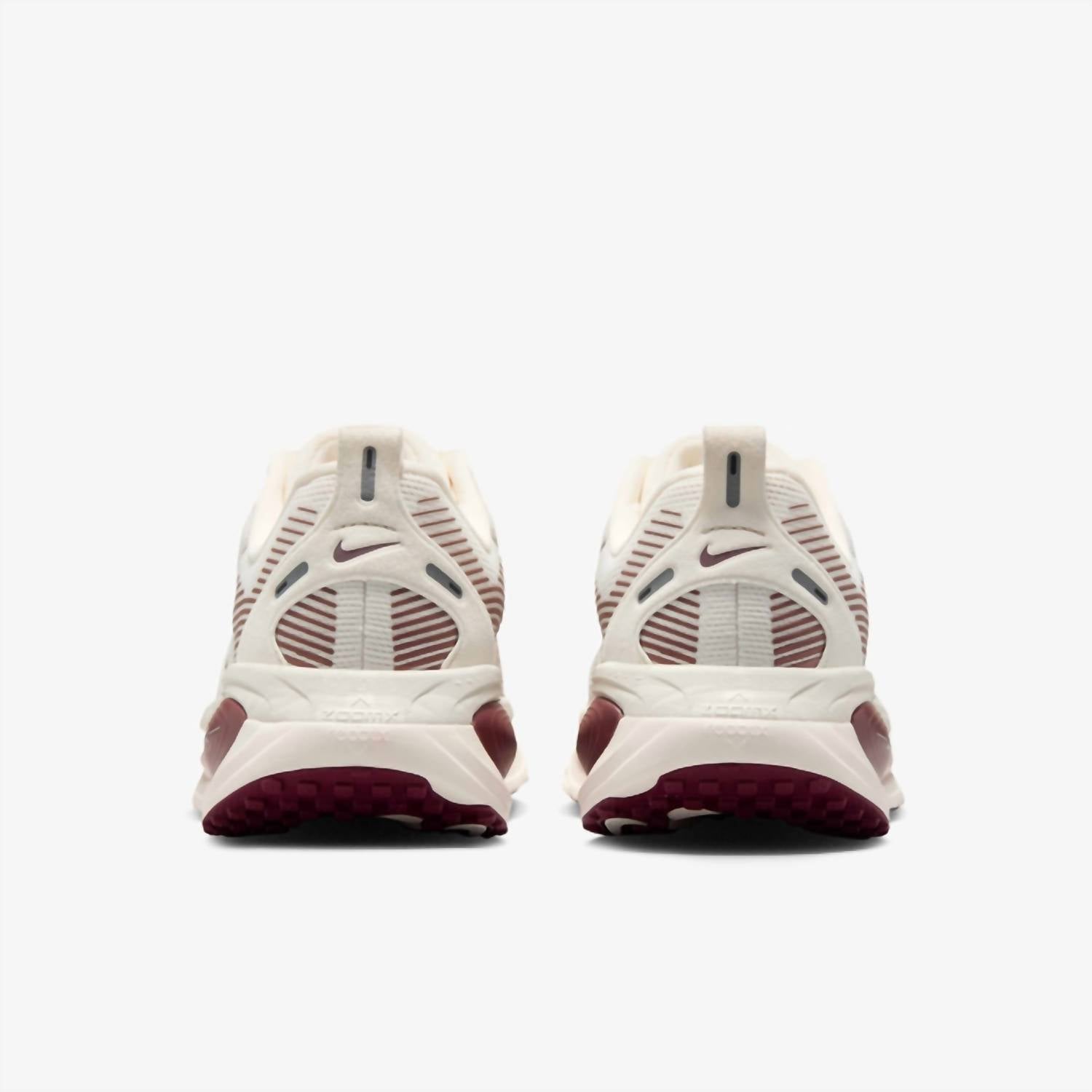 Nike - Women's Vomero 18 Road Running Shoes