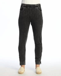 Jess & Jane - M132 Slim Leg Pocket Pants