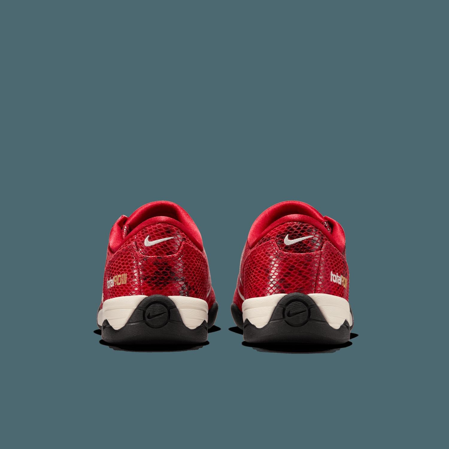 Nike - Women's Total Se Shoes