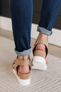 Very G - Women's Amy Platform Sandals