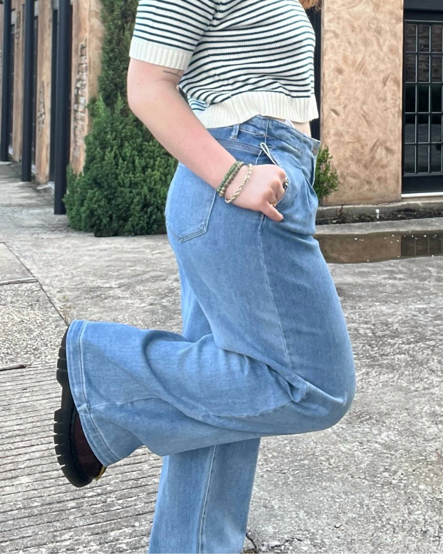 Risen - Laurel Mid-rise Wide Leg Jean
