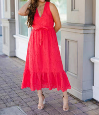 Lovestitch - Hit Hot Eyelet Midi Dress