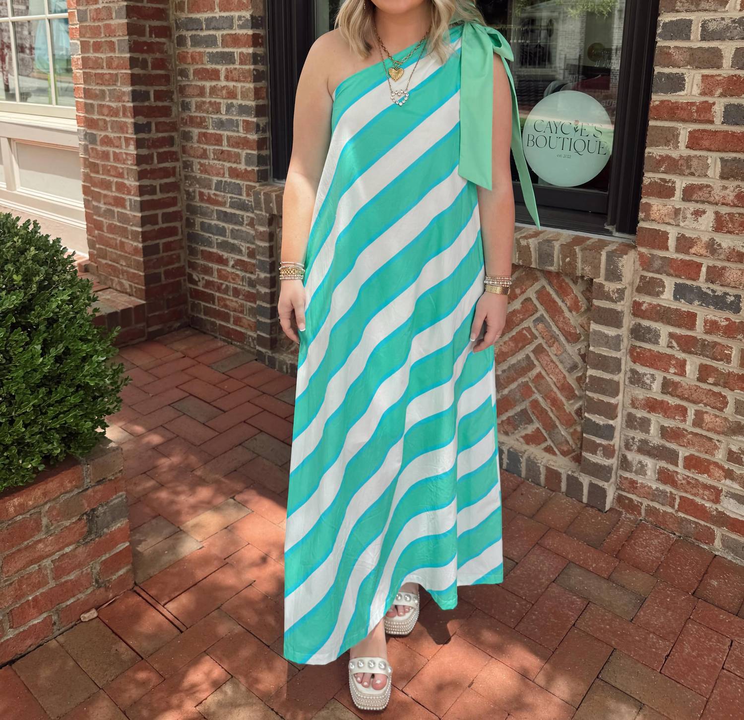 Entro - Bow One Shoulder Midi Dress