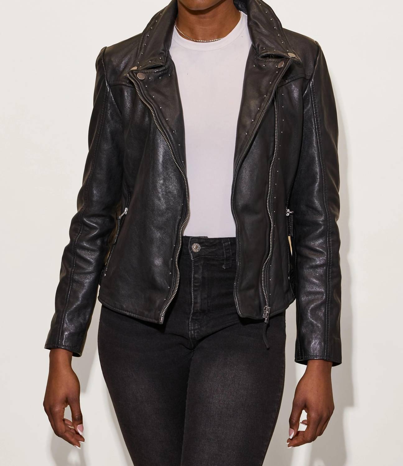 MAURITIUS Morgan Jacket in black - women's jacket