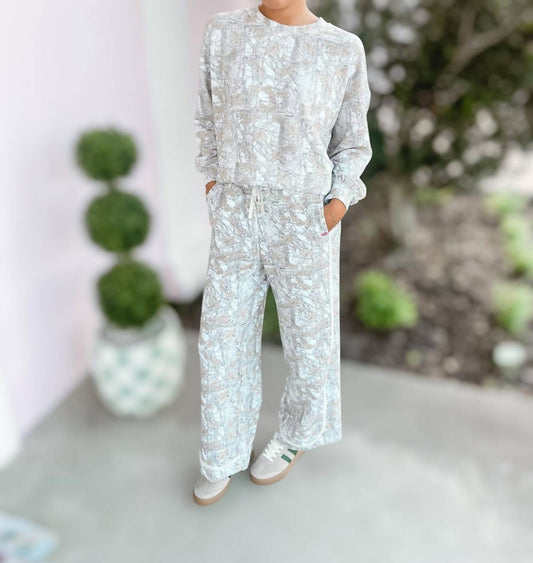 Simply Southern - Laney Camo Pullover