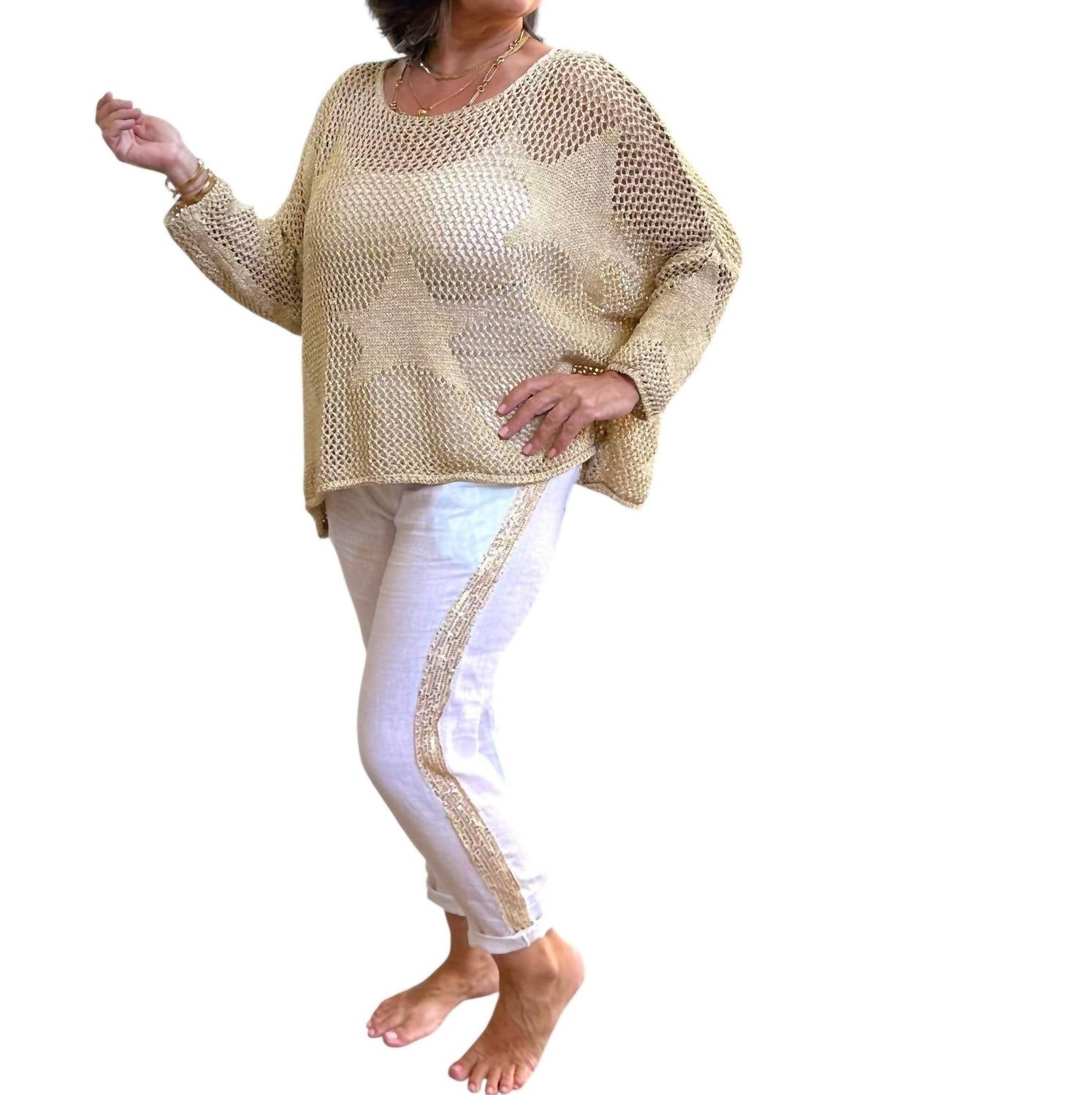 Made In Italy - Star Pattern Drop Sleeve Sweater Top