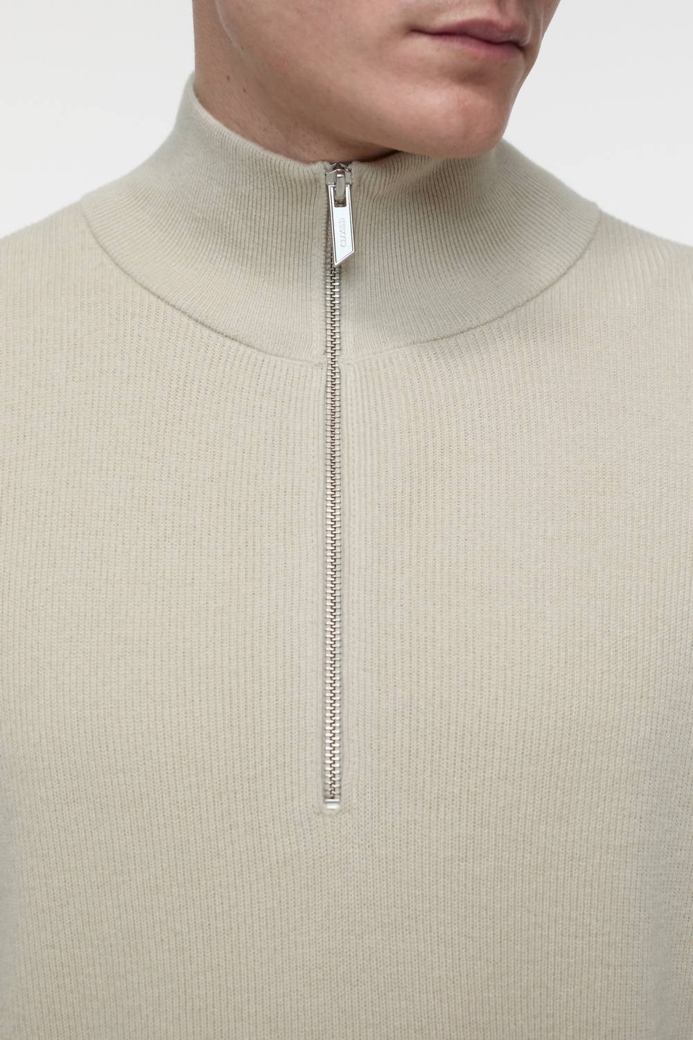 Closed - Men's Half Zip Pullover Top