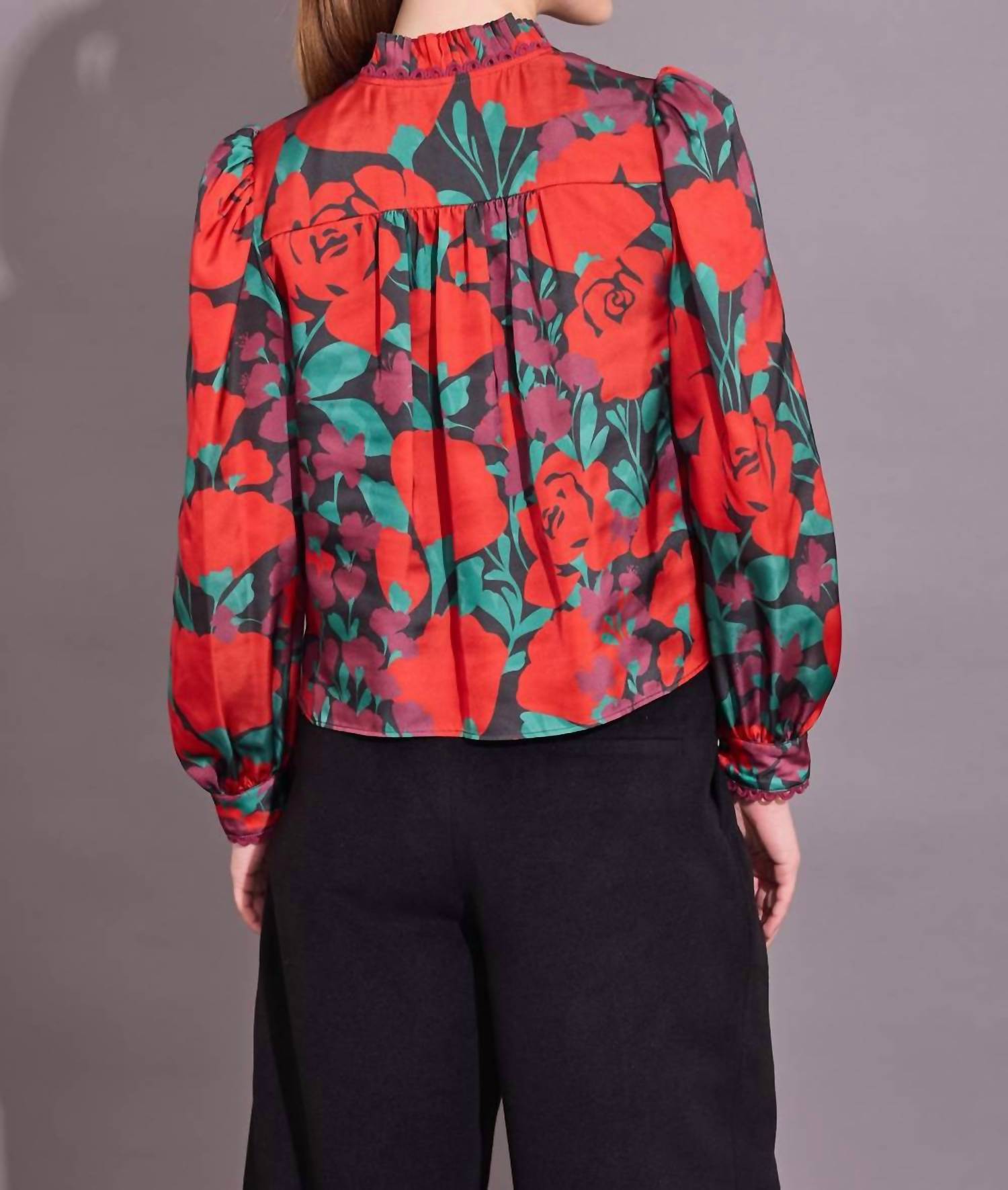 Alden Adair Oliver Long Sleeve Top in legacy floral leaf - women's blouse - alternate view