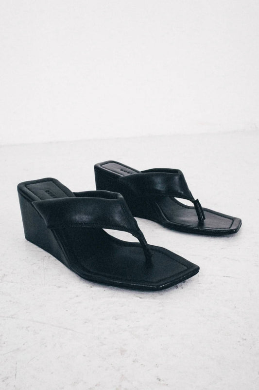 Dubié - Women's Border Flip Flop