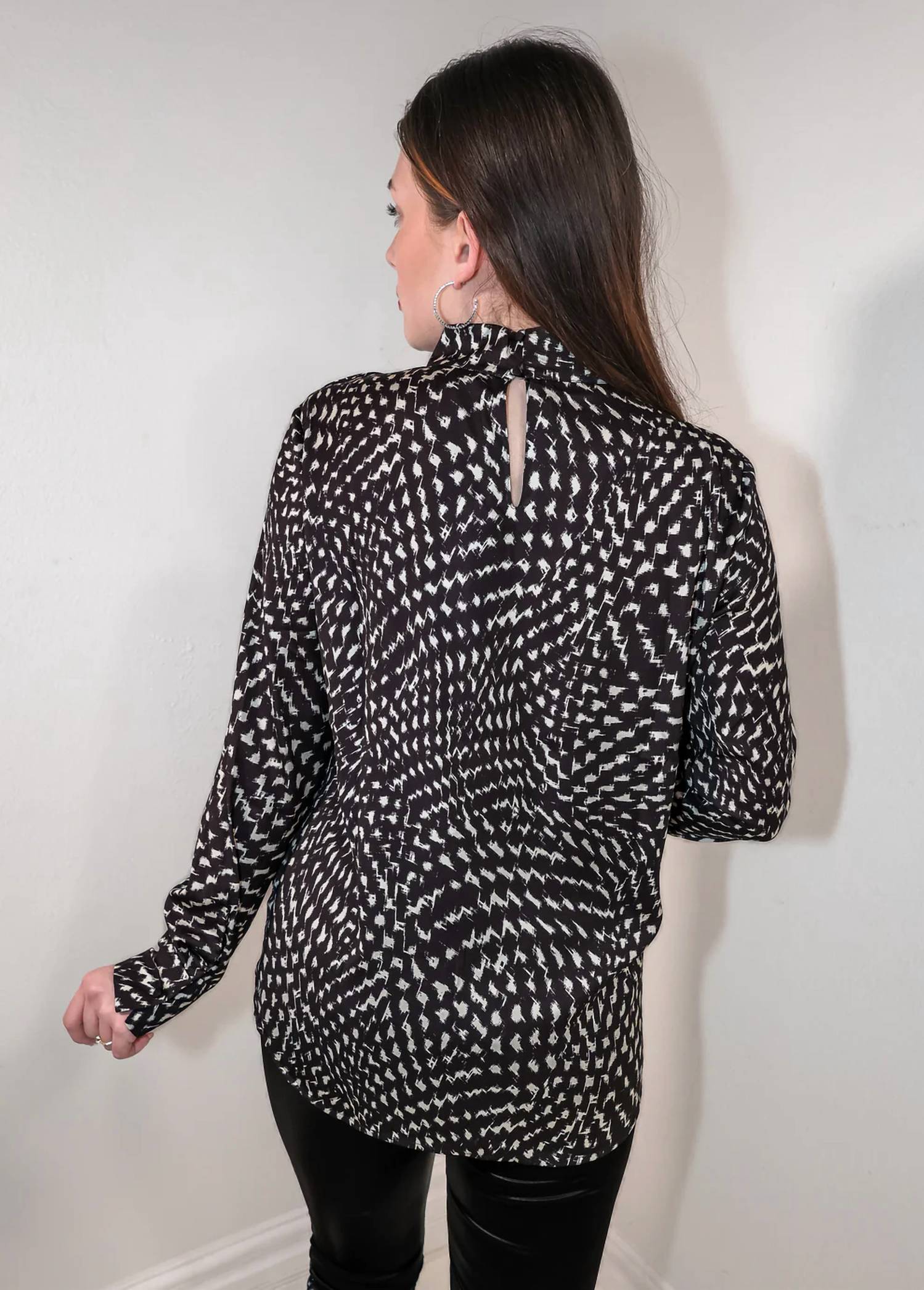 Lysse - Topacio Embellished Blouse