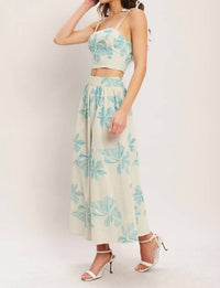 Flying Tomato - Embroidered Woven Skirt Set