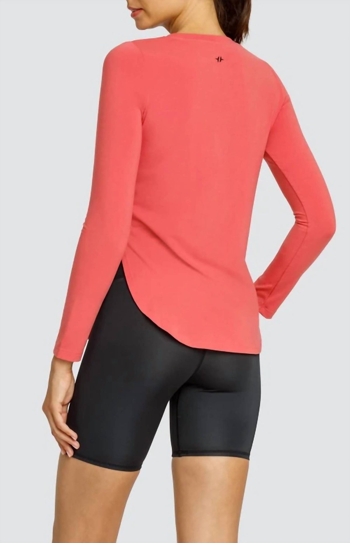 Tail Activewear - Panem Long Sleeve Curved Hem Top