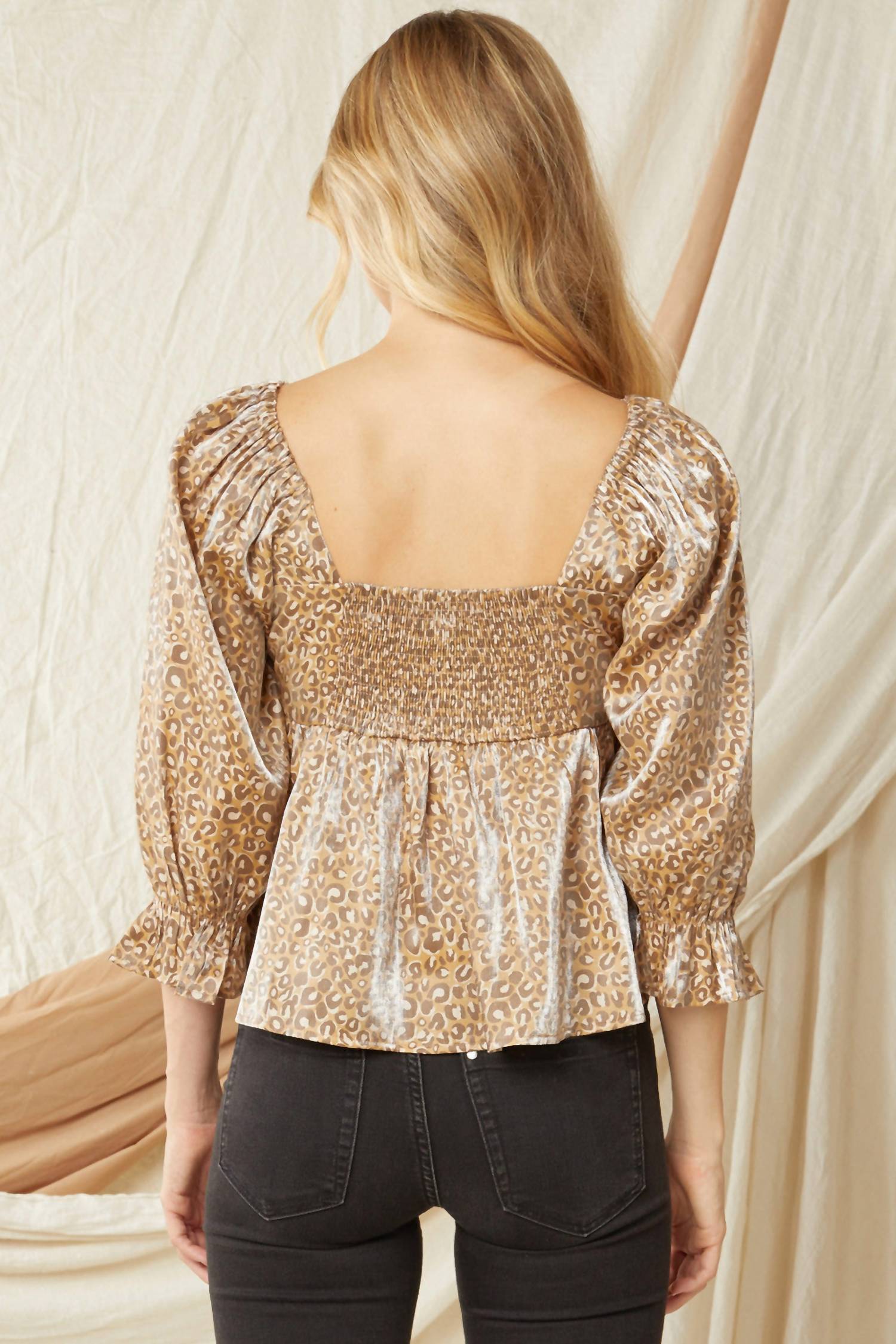 Entro - Leopard Iridescent Babydoll Top