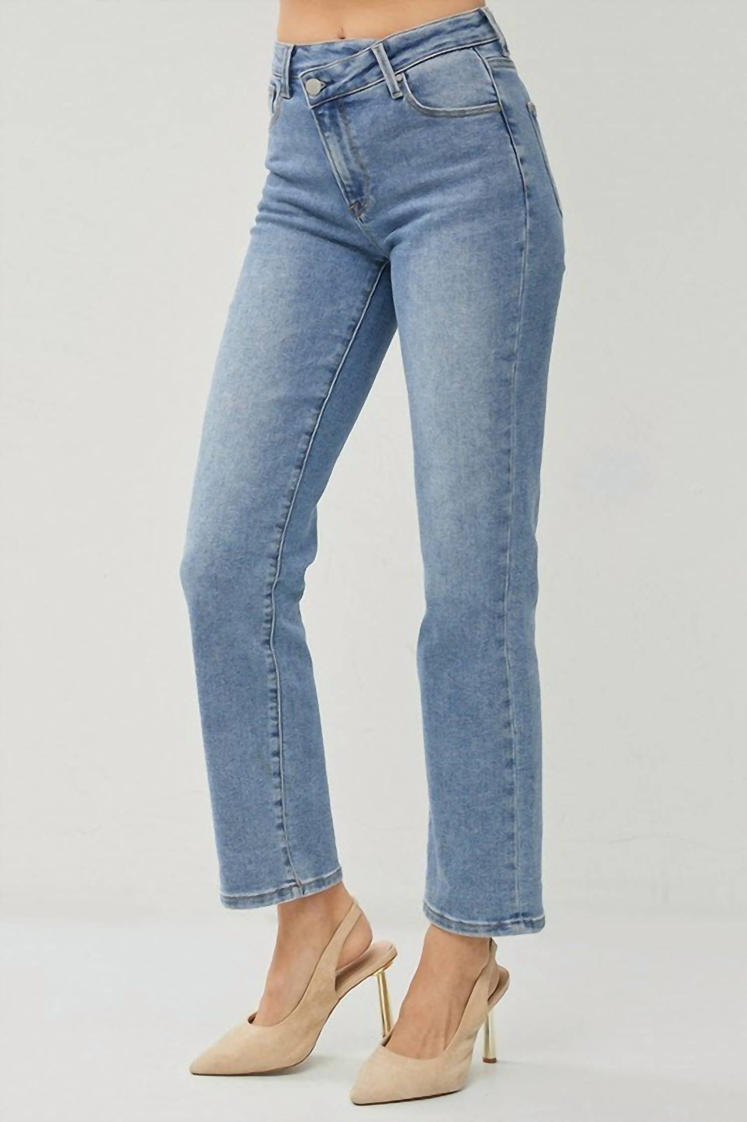 Amelia K. Luxe Urban Cross Jeans in blue - women's jeans - detail view