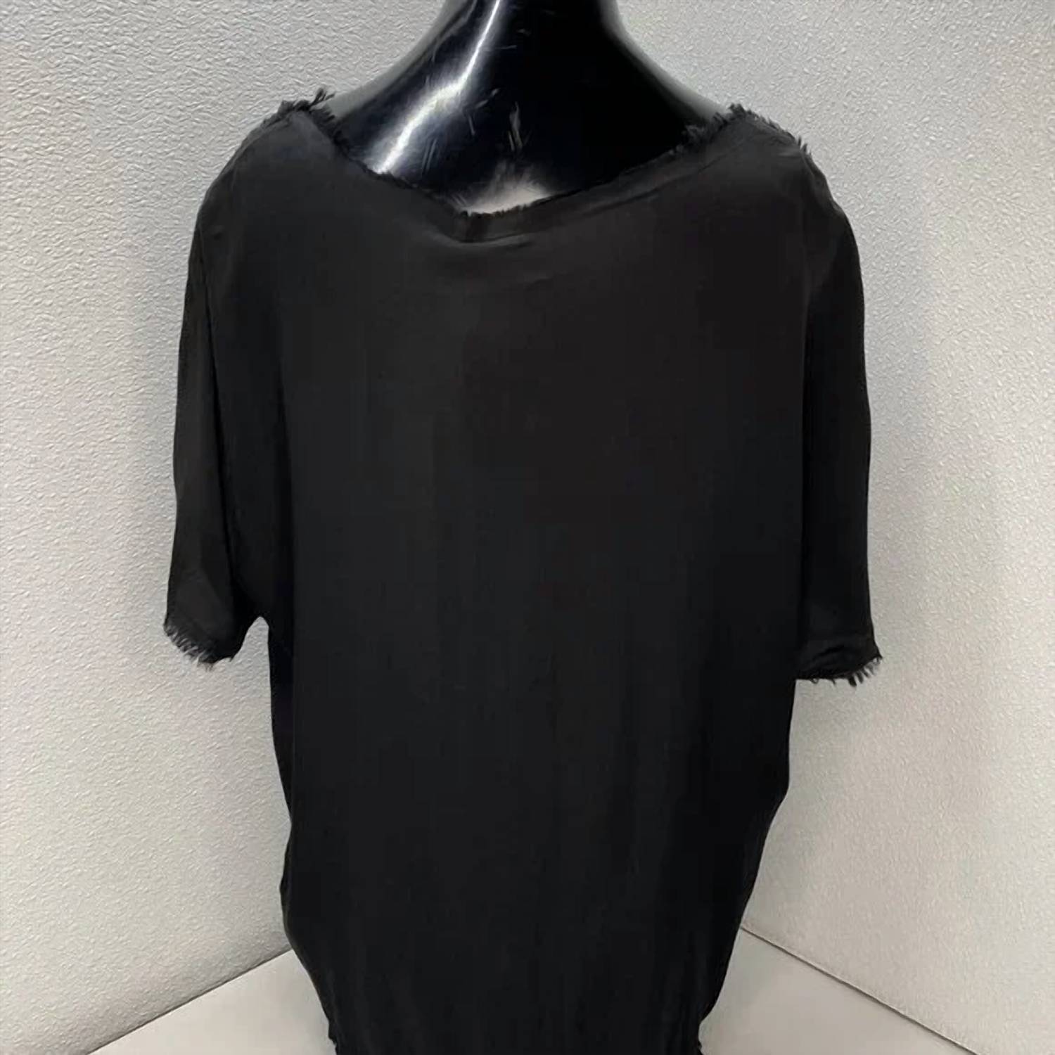 Sanctamuerte - Women's Girocollo Frayed-trim Short Sleeve T-shirt
