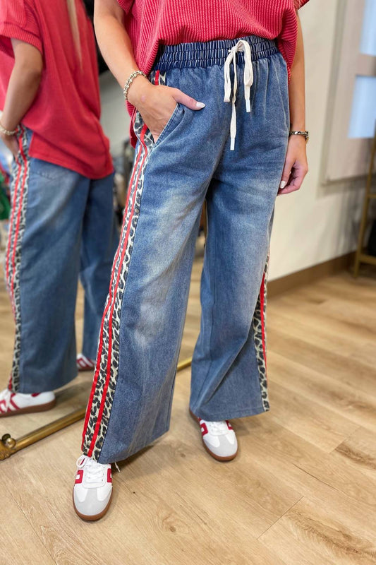 Jodifl - Side Leopard Accent Wide Leg Pant