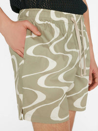 Frame - Abstract Wave Graphic Short