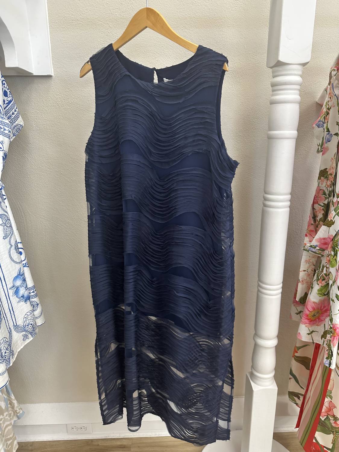 Trina Turk - Belisama Organza Sleeveless Dress