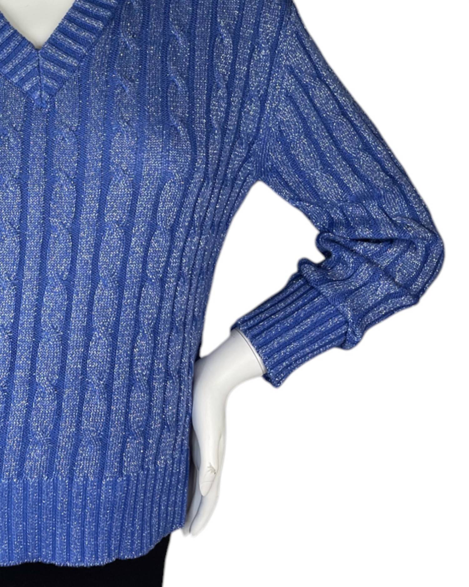 Alashan Cashmere - Hazel Lurex Cable V Neck Sweater