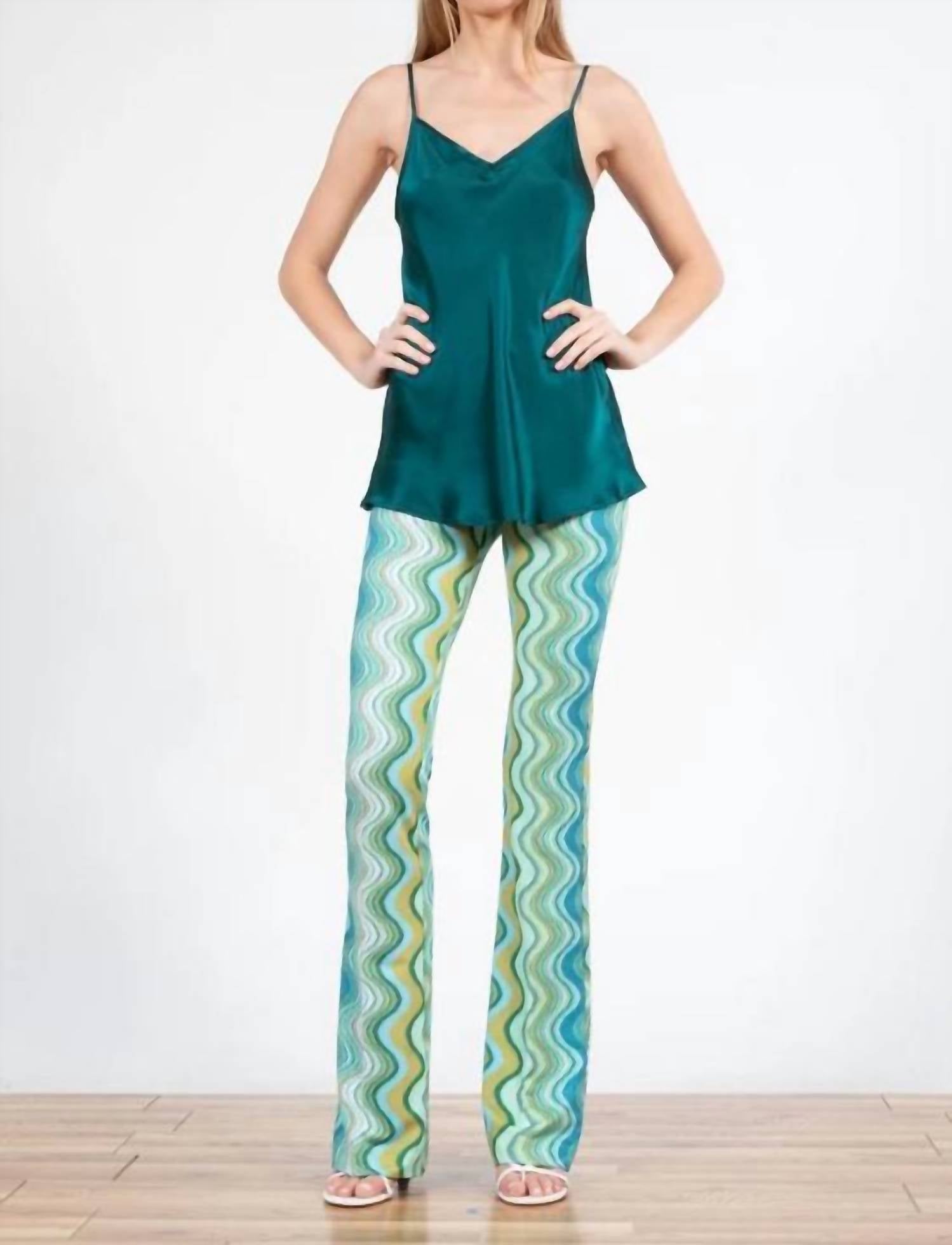 Avenue Montaigne - Flavia Pant
