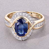 Diana M Jewels Women's Oval Natural Sapphire Fashion Ring (2.37 Ct) - Classic Plus in 18k yellow gold - women's jewelry - detail view