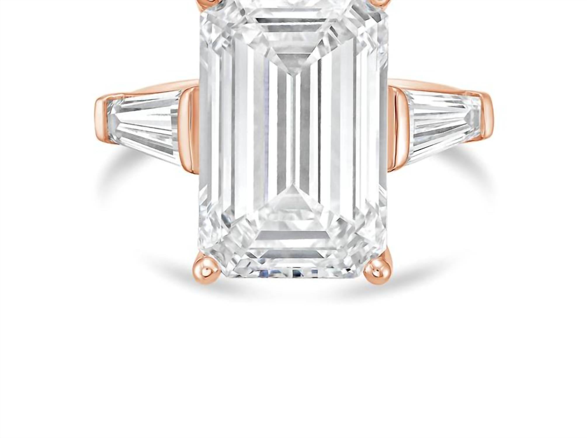 Diana M Jewels - Women's Emerald & Baguette Lab-Grown Diamond Fashion Ring (5.00 Ct) - Statement