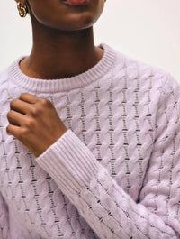 White + Warren - Cashmere Cable Knit Shadow Shrunken Crew Sweater