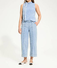 FDJ Peg Pull-on Wide Crop Trousers in powder wash - women's pants