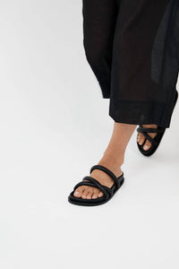 St. Agni - Women's Soft Cross Strap Slide