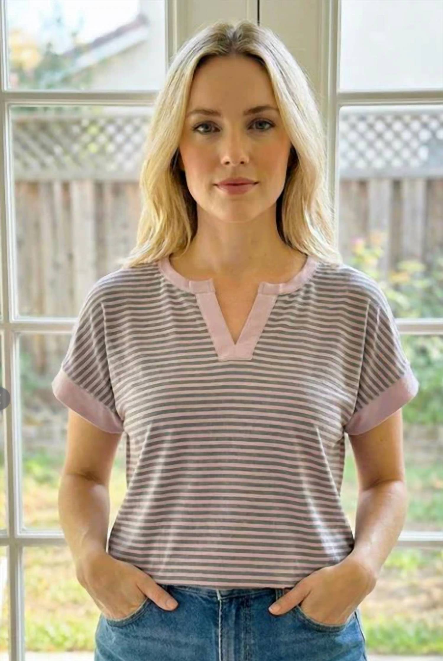 Staccato - V-neck Short Sleeve Top