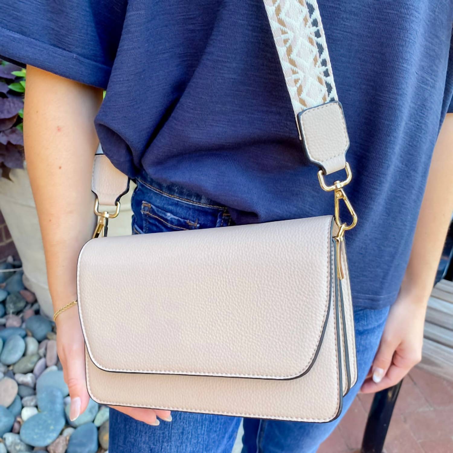 Jen & Co. - Women's Noah Vegan Guitar Strap Crossbody