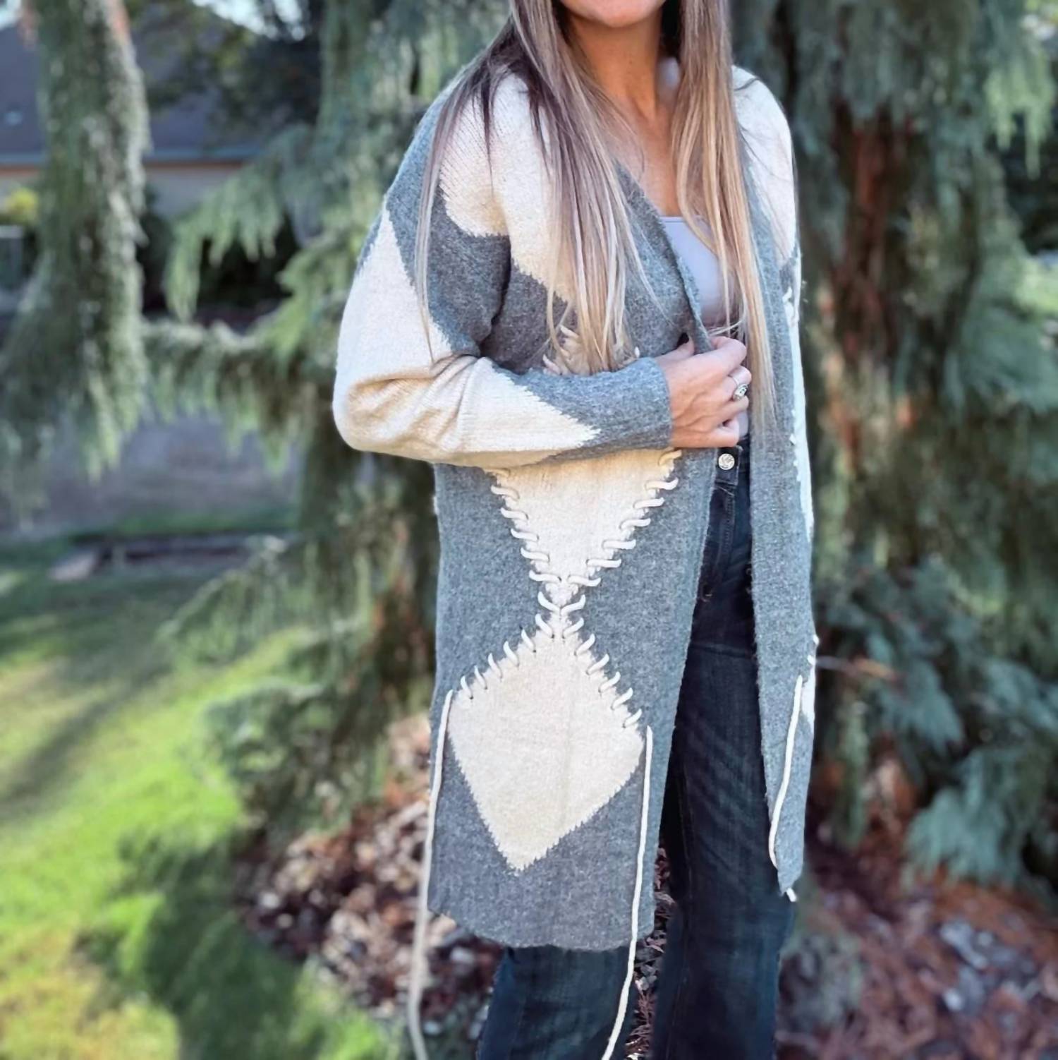 Adora - Diamond knit Cardigan