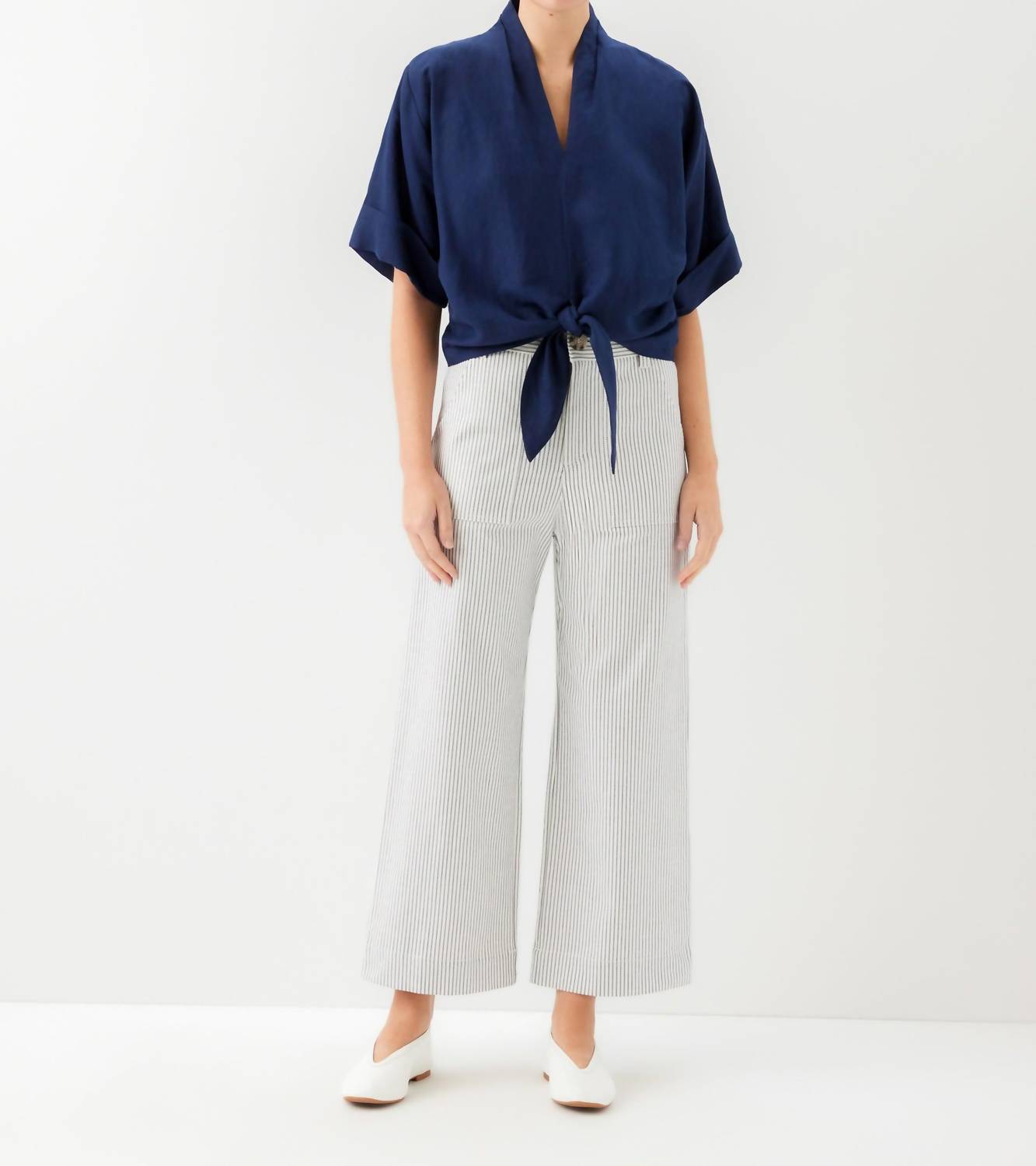 Fifteen Twenty - Janice Cuffed Sleeve Tie-front Top