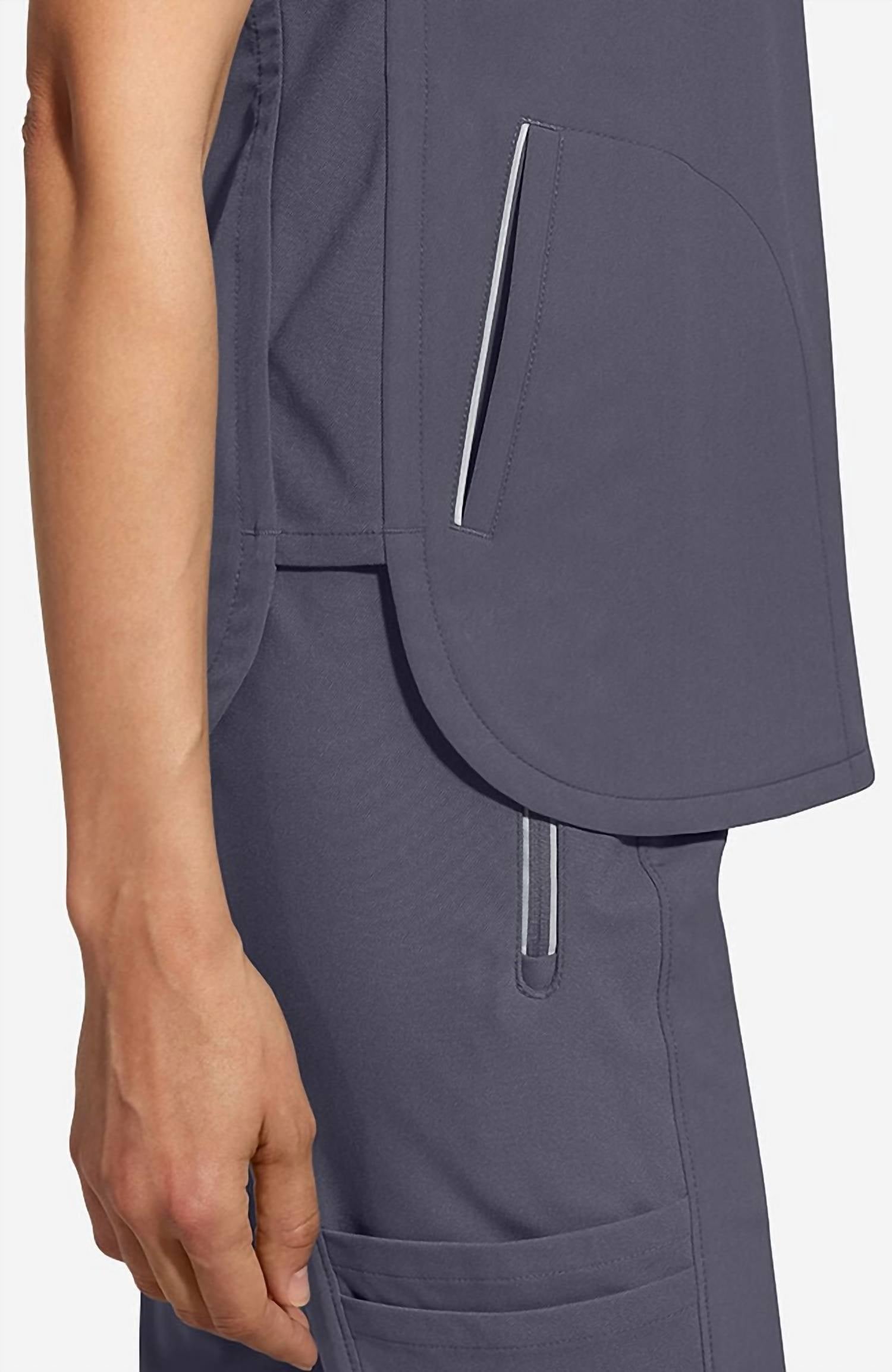 Healing Hands - Skyler V-neck Scrub Top