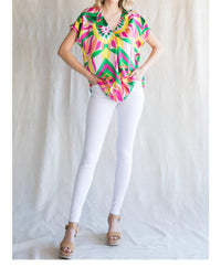 Jodifl - Mix Print Top With A V-neckline & Short Curved Sleeves