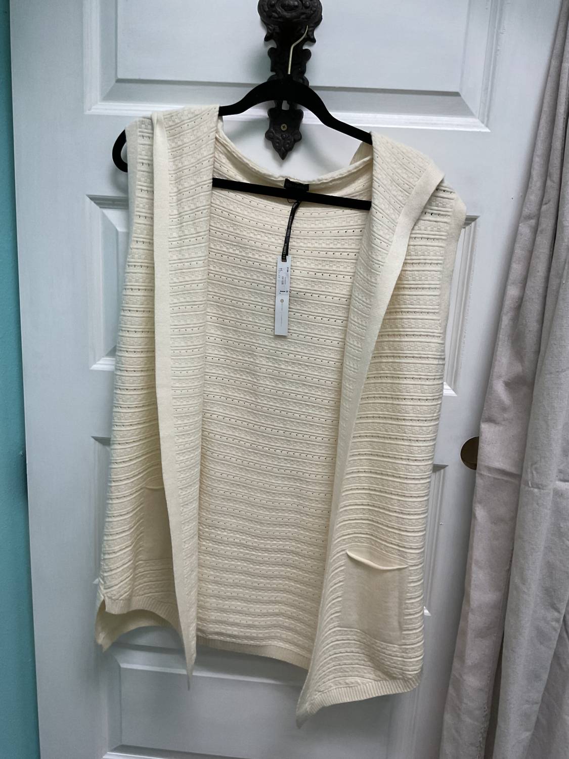Coco + Carmen - Claridge Hooded Sweater Vest