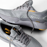 Brooks - Men's Adrenaline Gts 24 Running Shoes