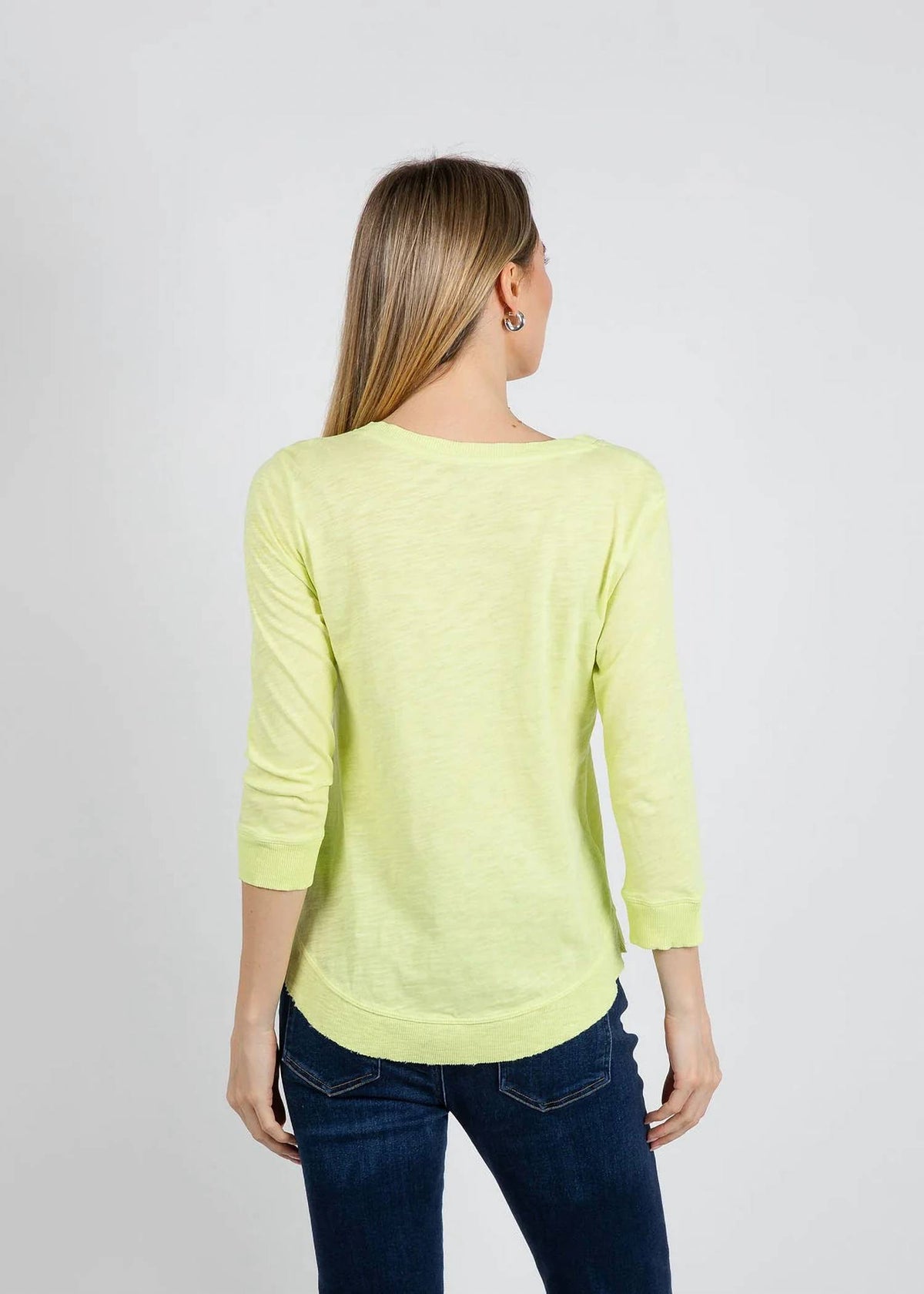 Elliott Lauren - Silvie Rib Three-quarter Sleeve V-neck Tee