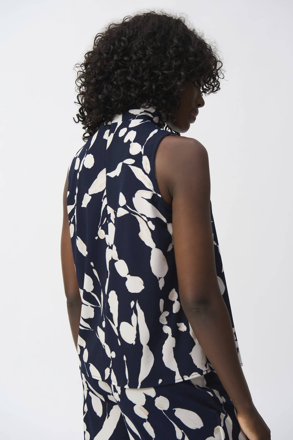 Joseph Ribkoff - Chic Abstract Sleeveless Top