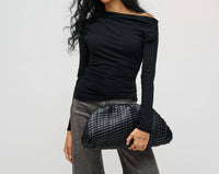 Urban Expressions - Women's Veronica Clutch Bag
