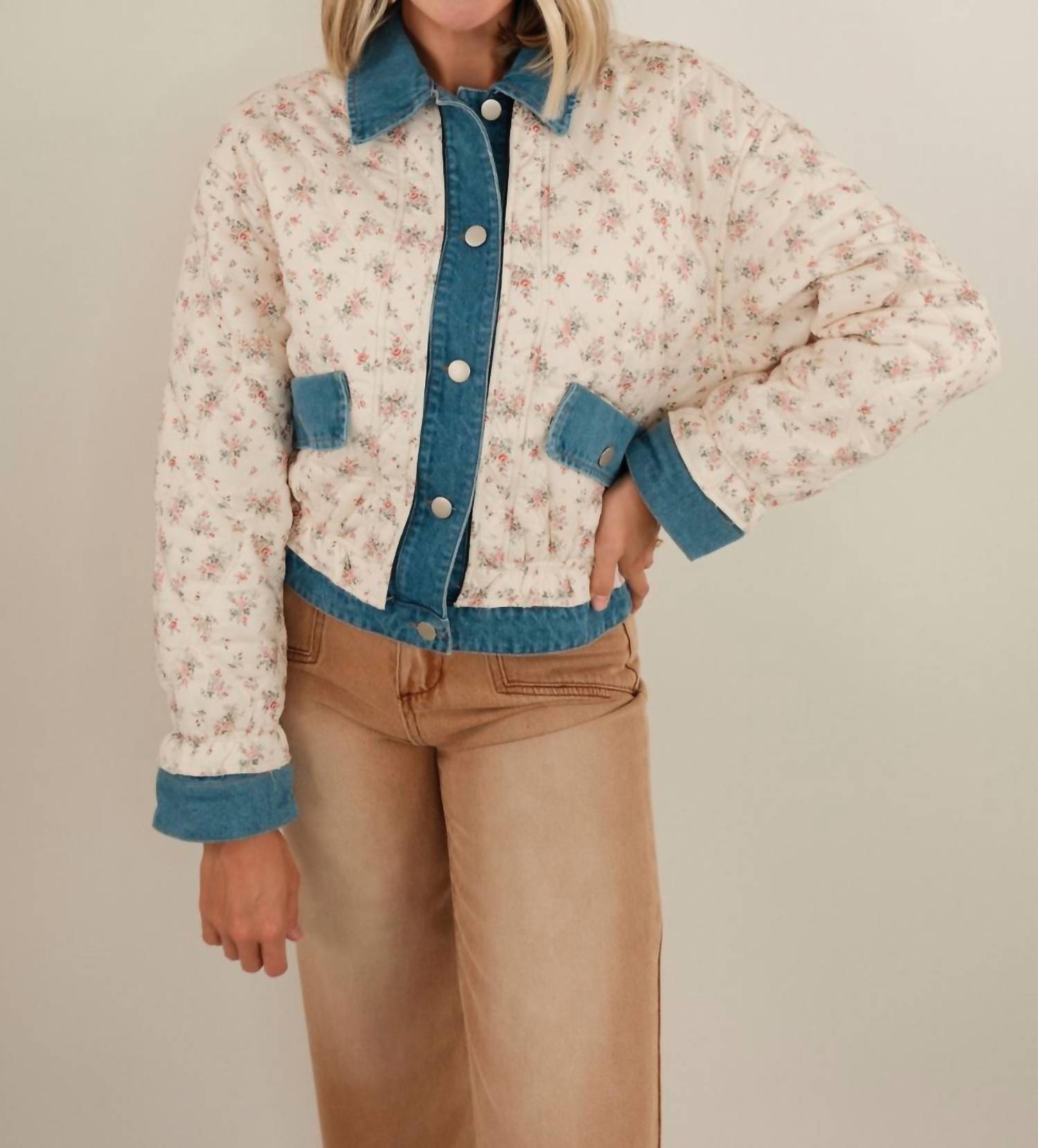 Ee:Some - Floral Washed Denim Jacket