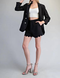Ee:Some - Sleek Edge Scallop Shorts