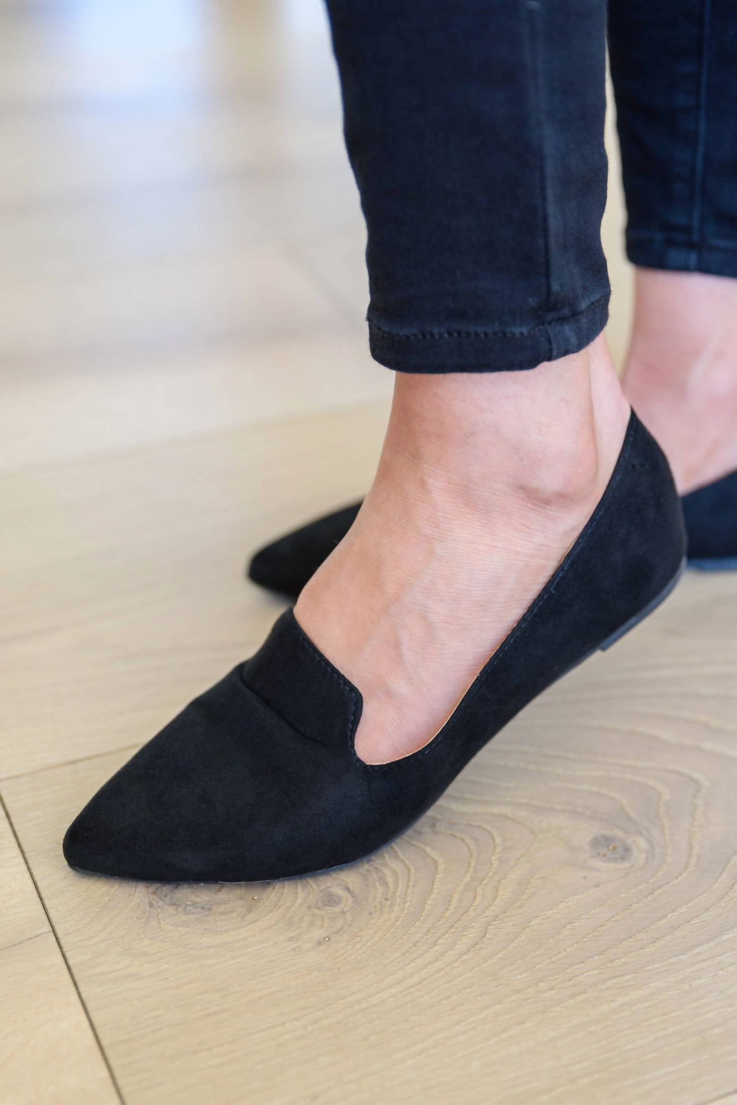 Qupid - Women's Classic Suede Flats