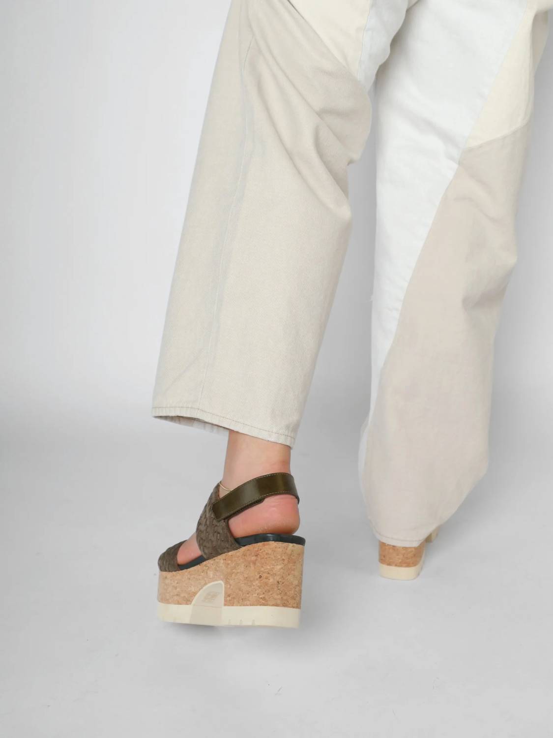 Homers - Women's Venice Trenza Suede Sandal
