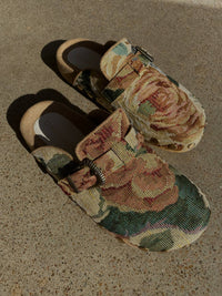 Oasis Society - Women's Toni Tapestry Clog