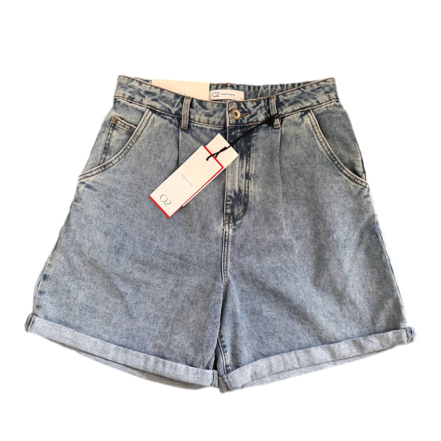 Q2 - Vintage High Rise Baggy Denim Shorts