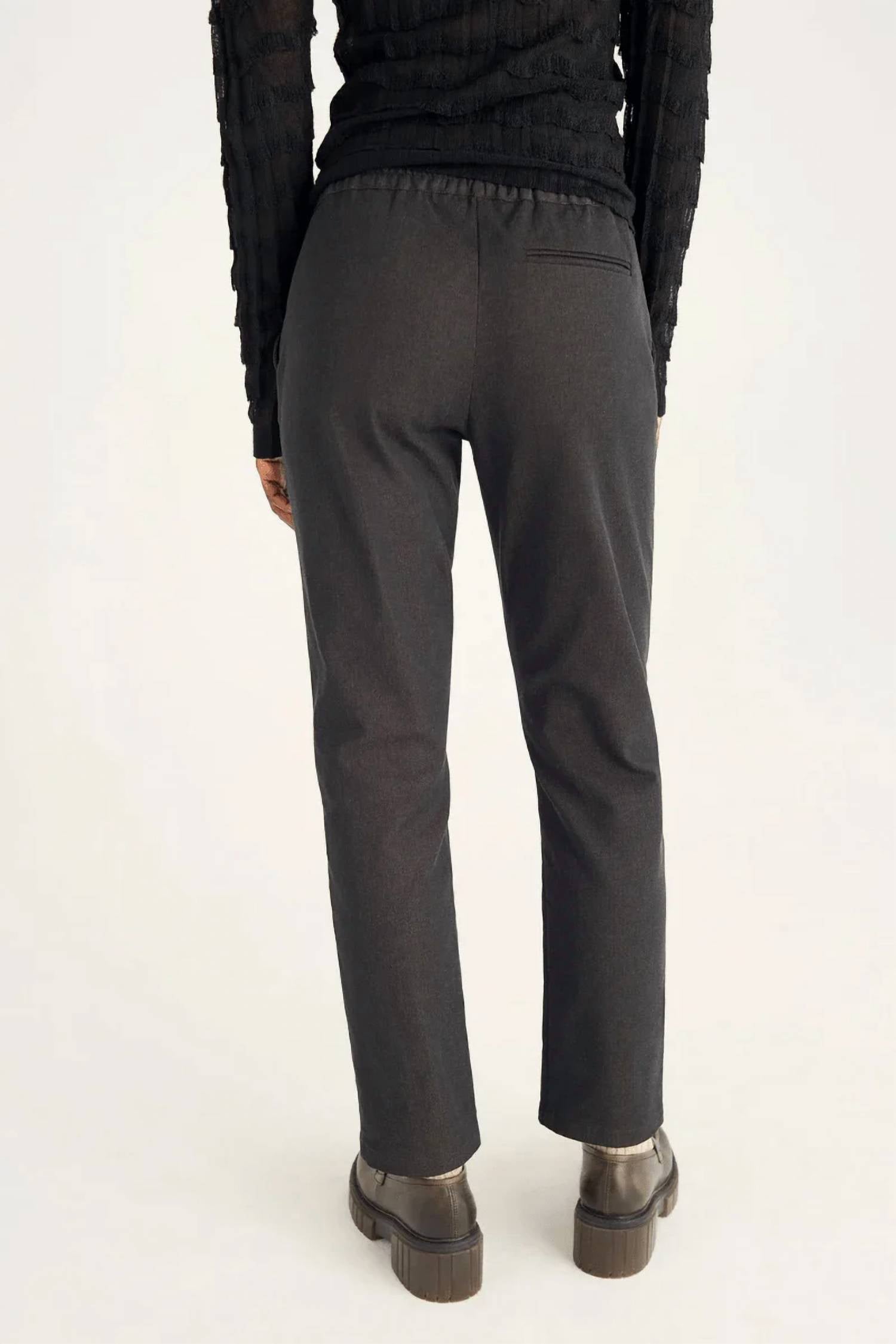 Cotelac - Straight Close-fitting Pants