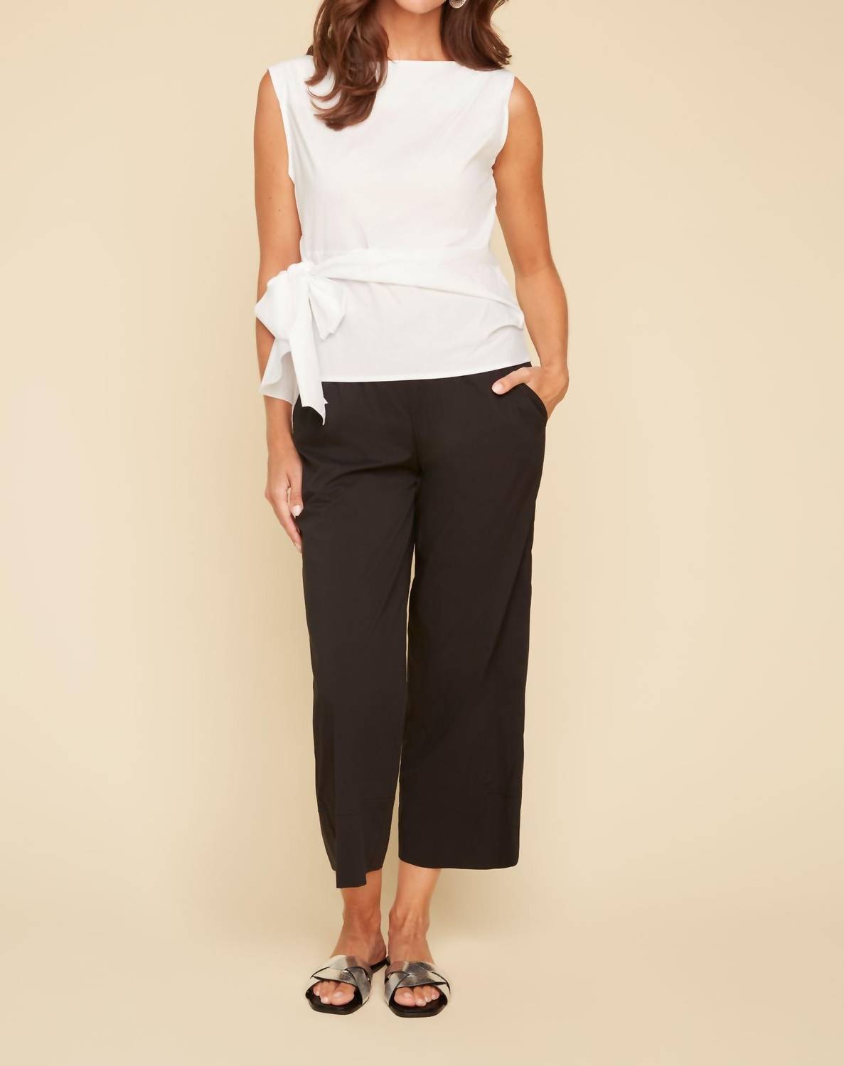 Renuar - Sleeveless Tie Top